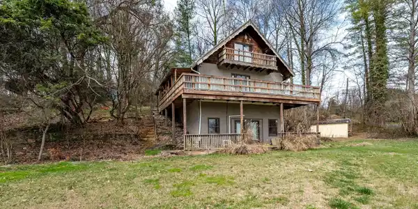 101 Taylortown Road