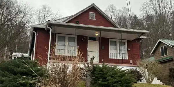 126 Brown Street