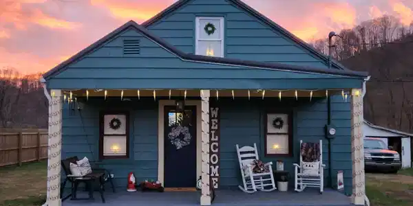 111 Crowe Road