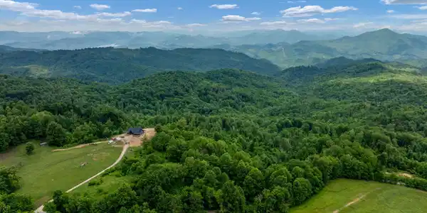 Image 3: DJI_0379