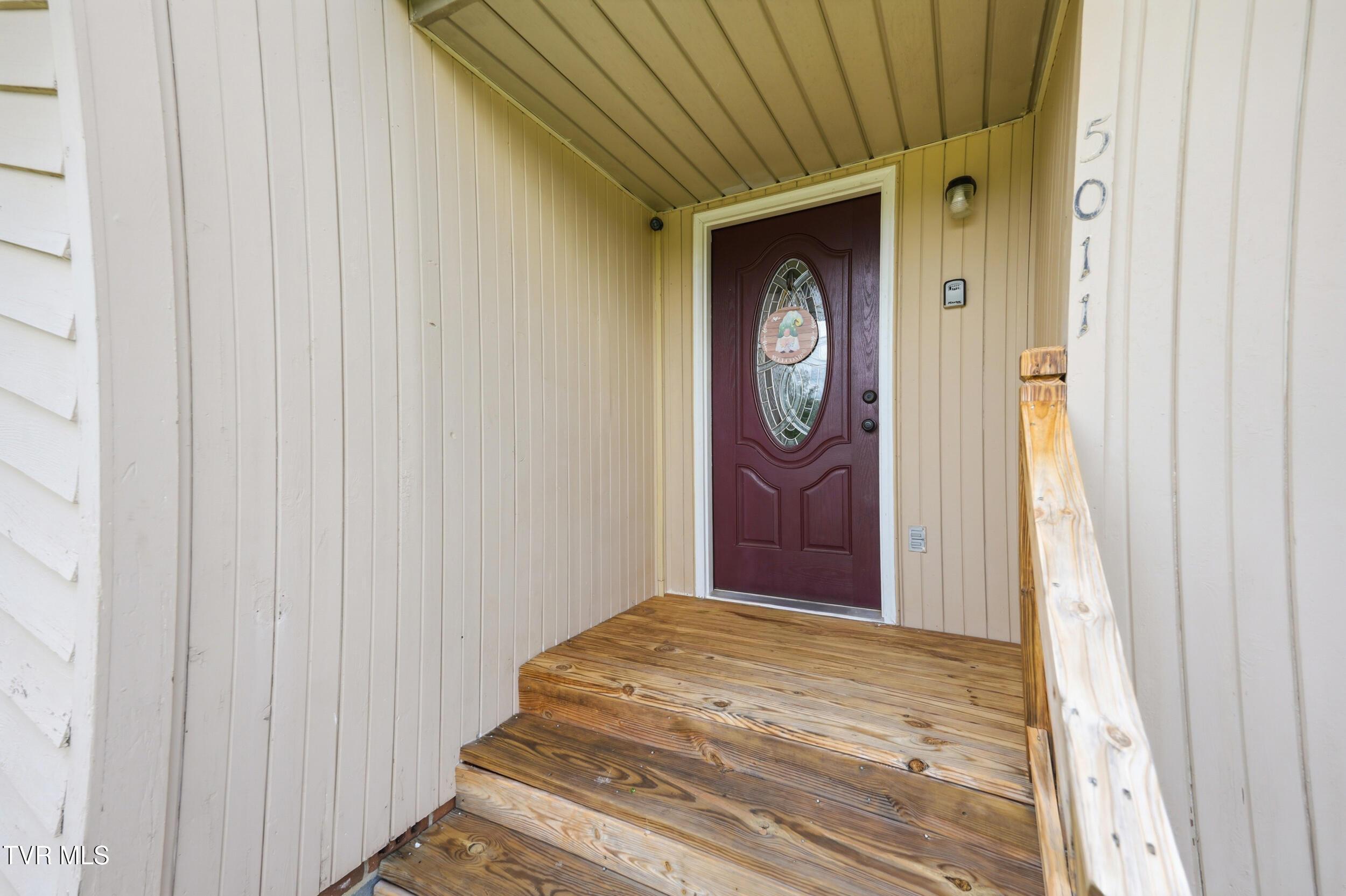 Image 4: 4_5011 old jonesboro rd-12