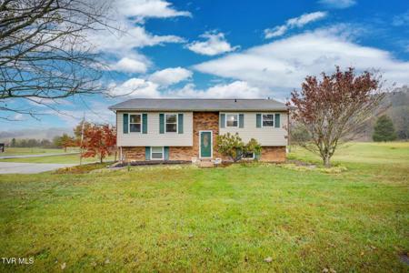904 Hermitage Lane