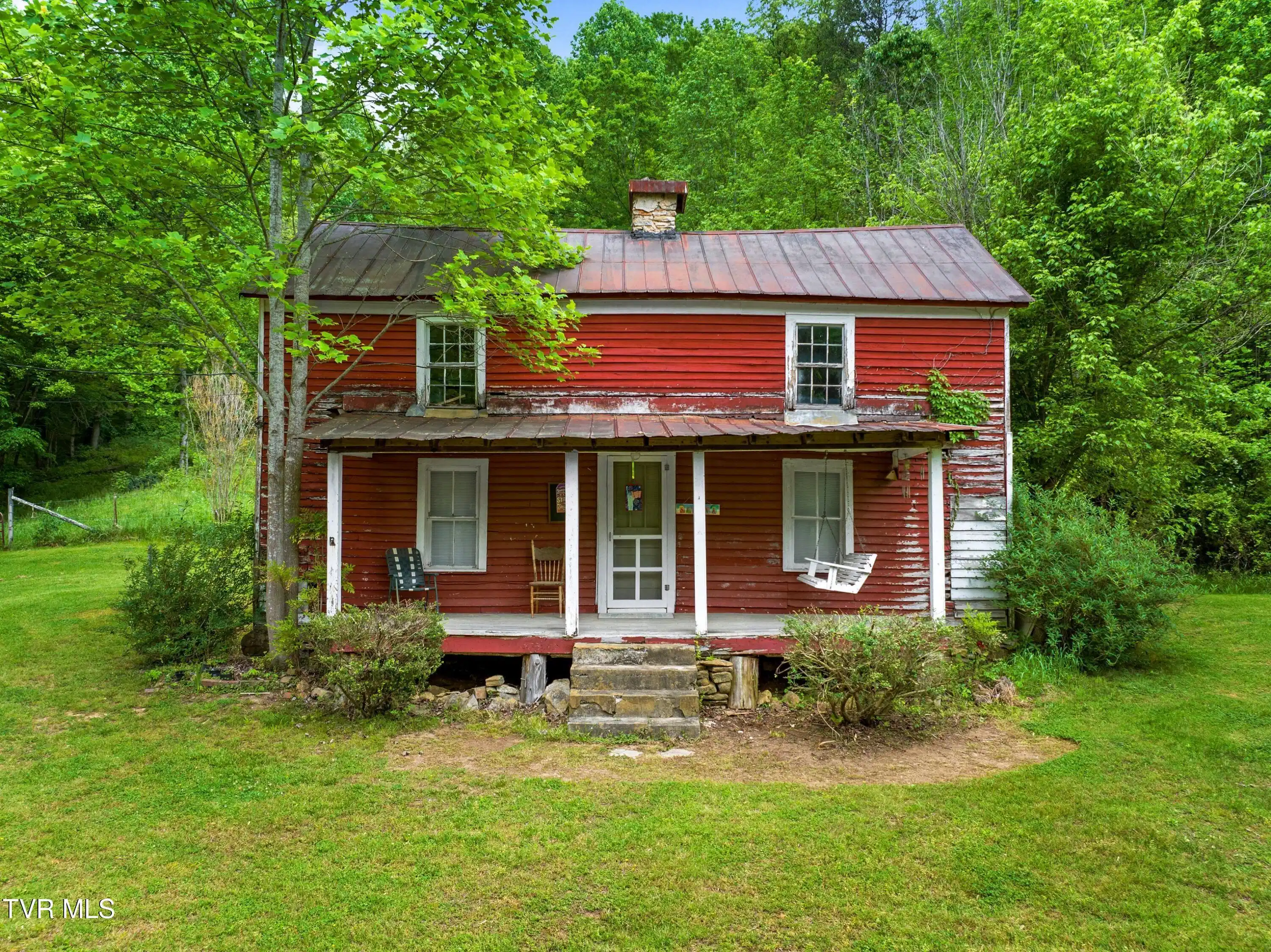 Image 1: 002-875SandyValleyRoad-Rogersville-TN-37