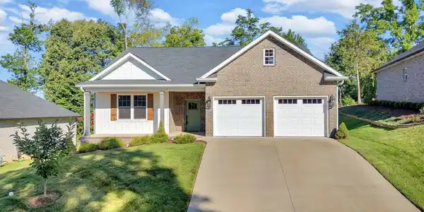 329 English Ivy Trail