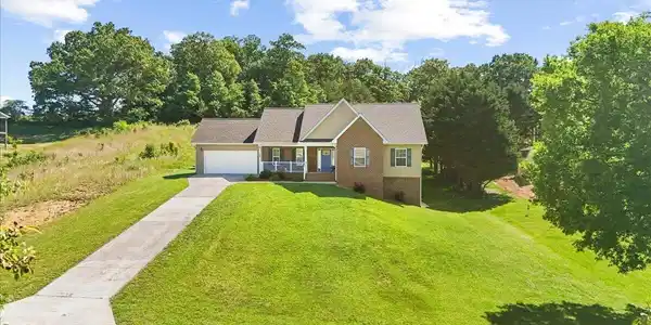 194 East Ridges Drive