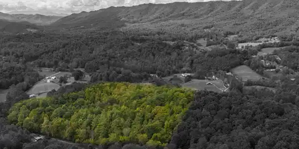 Image 2: RobertTolley-Aerials-Boundary1-1