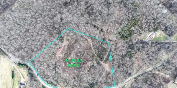 13.94 Acre Fish Hatchery Road
