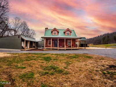 261 Eedmont Court