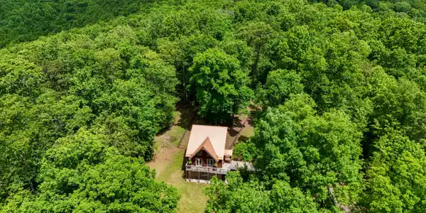 Image 2: 9245 Mendota Rd Drone Unbranded G UNIT-6