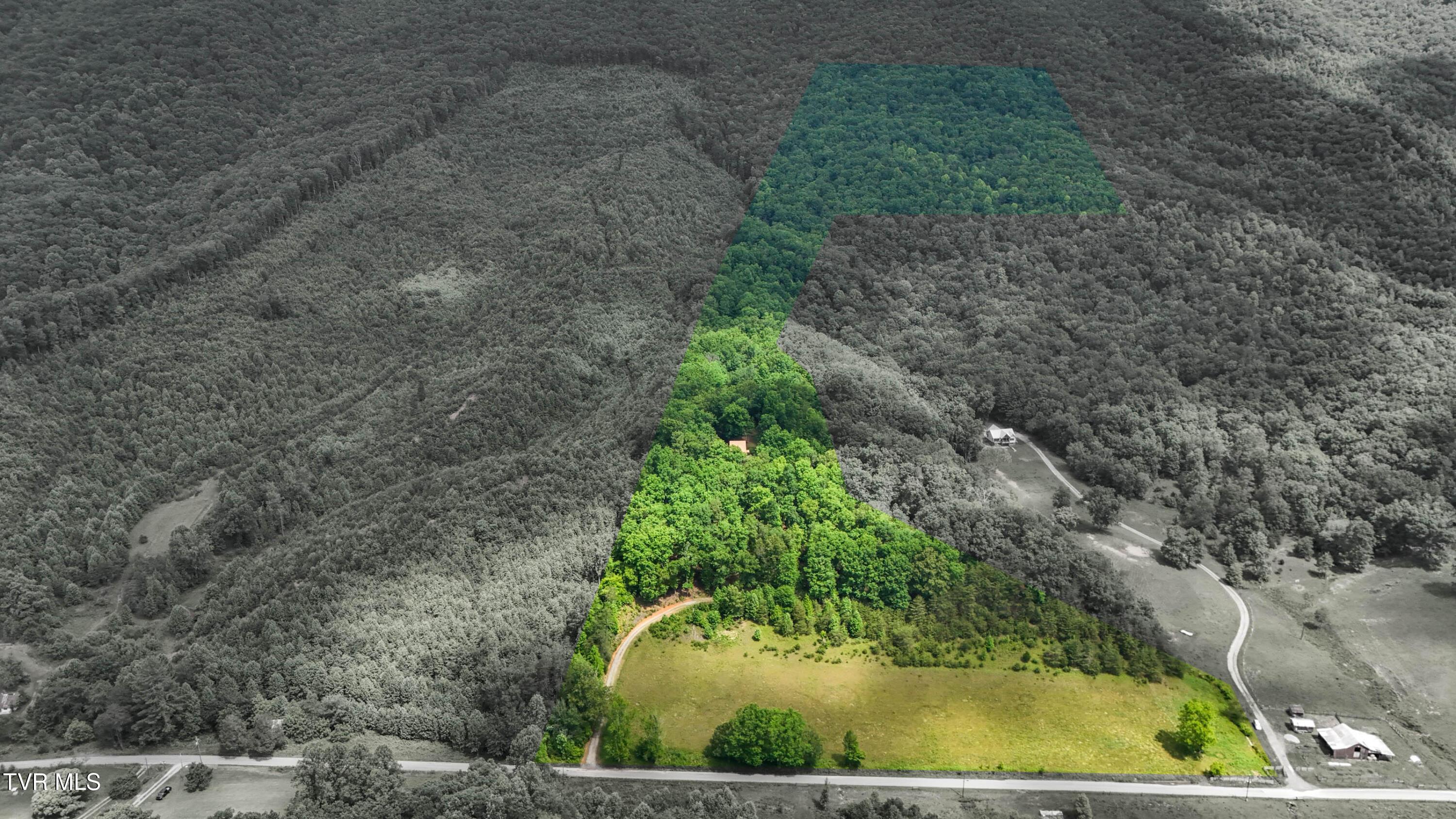 Image 3: 9245 Mendota Rd Drone Unbranded G UNIT-9