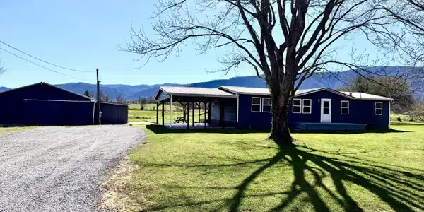 1173 Camp Creek Road