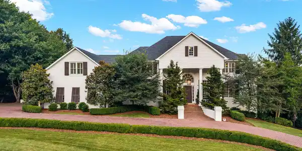 6 Laurel Trace