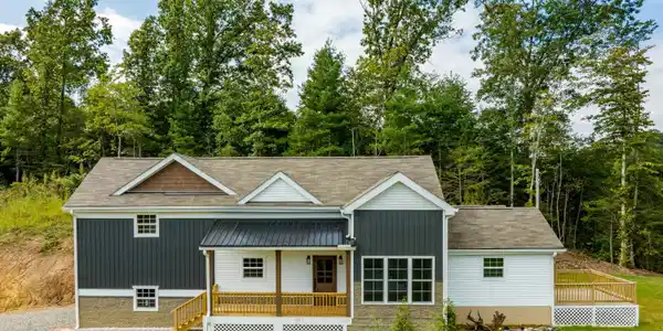 1005 Campbell Road