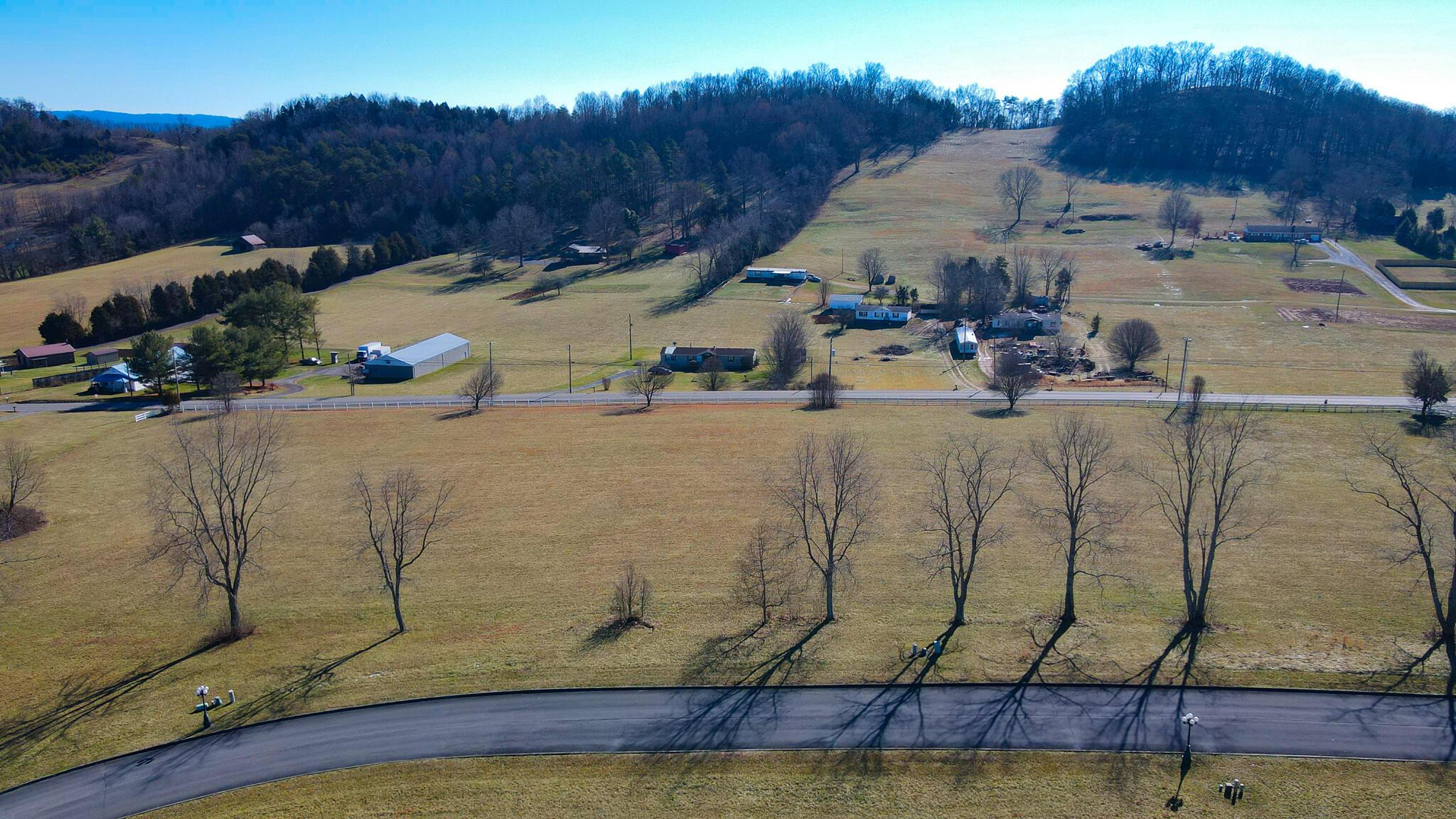 Image 4: 11-12 Aerial Frontal