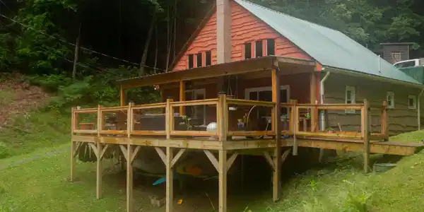 386 Tumbling Creek Road