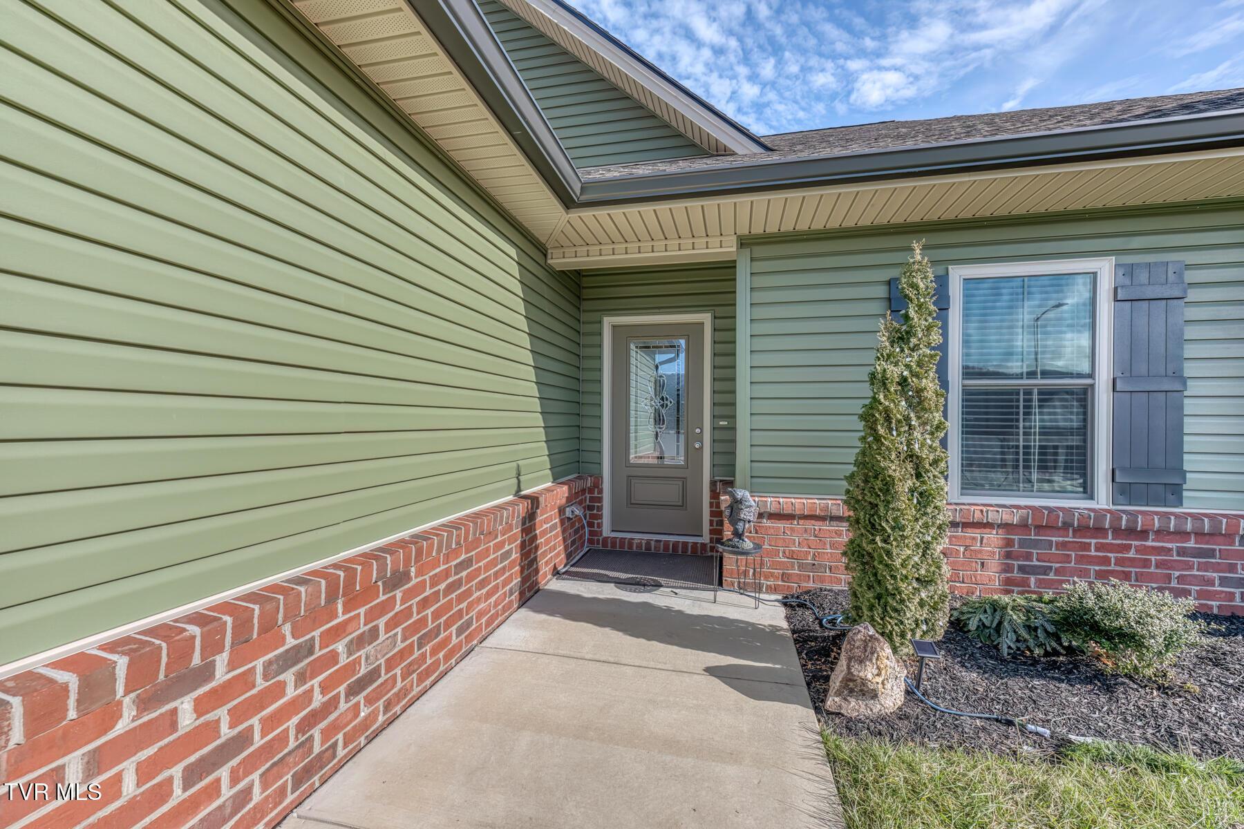 Image 4: 120 Ervin Loop-4