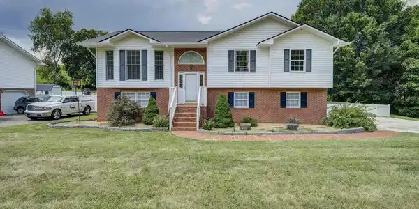 104 Mountain View Drive