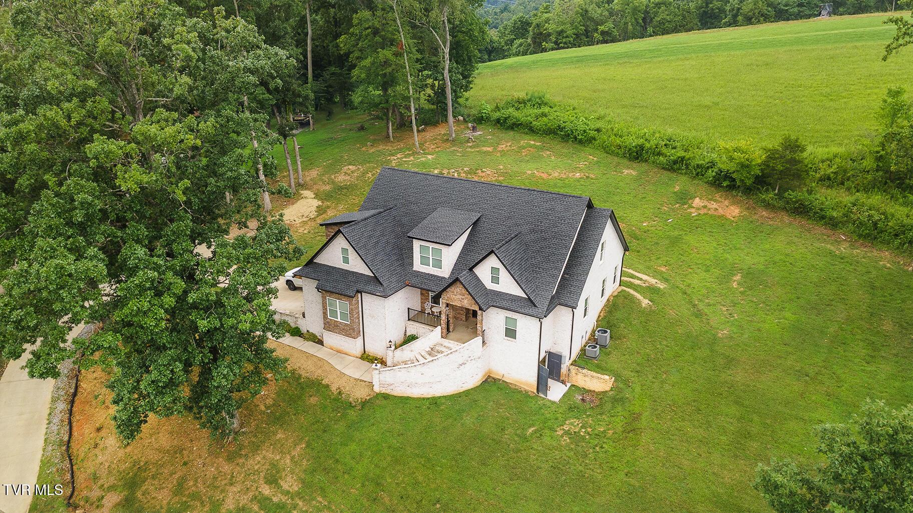 Image 1: Karey-Alison-Drive-Piney-Flats-Aerial-07