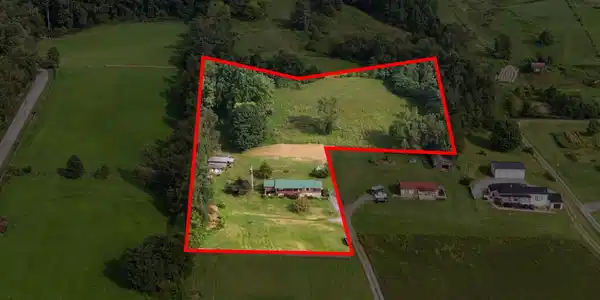 Image 3: 16-web-or-mls-17363 Primrose Ln Drone RF