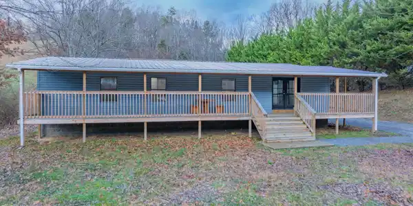 1425 Goshen Valley Road