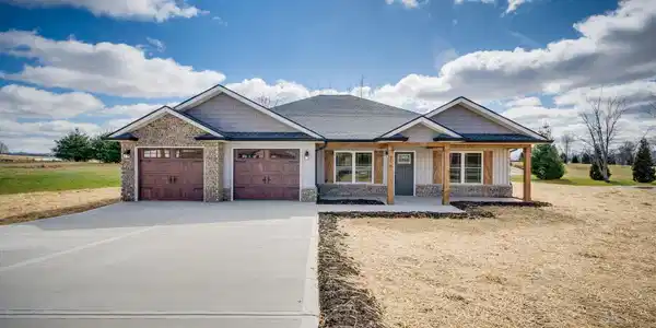 210 Judys Lane