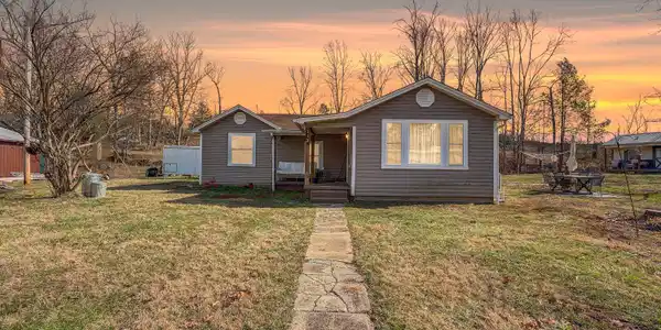 113 Doolittle Road