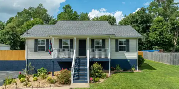 216 Mockingbird Place