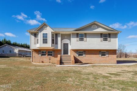 394 Dykes Road