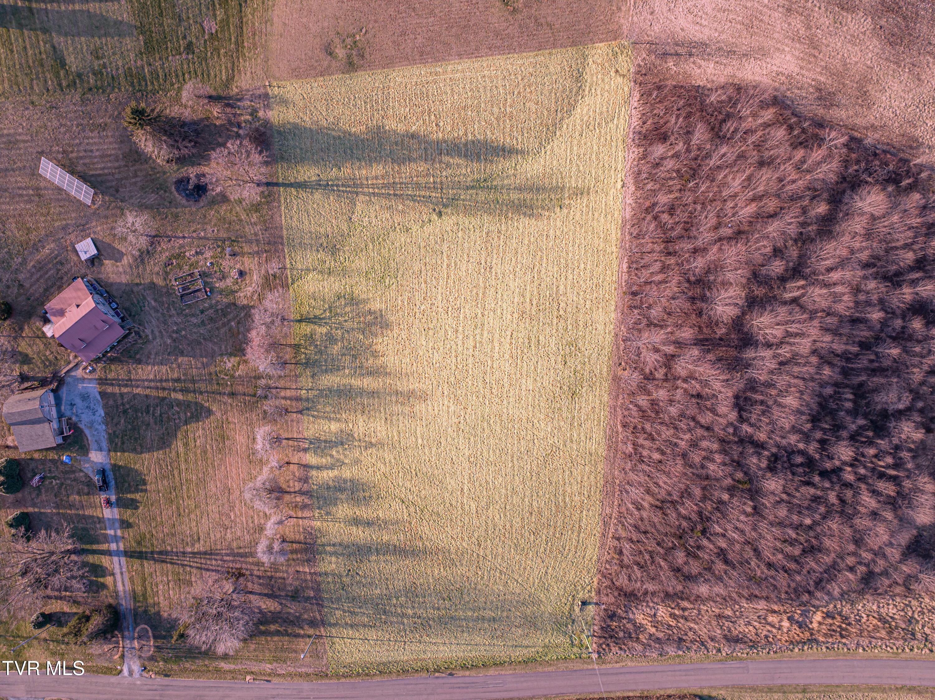 Image 2: Peaceful Valley PL 3