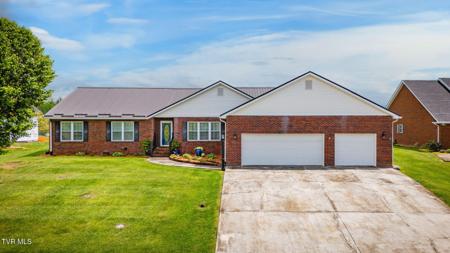 221 Country Meadows Circle