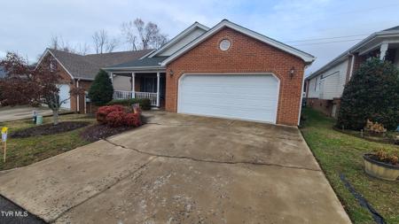 639 Willowcrest Place