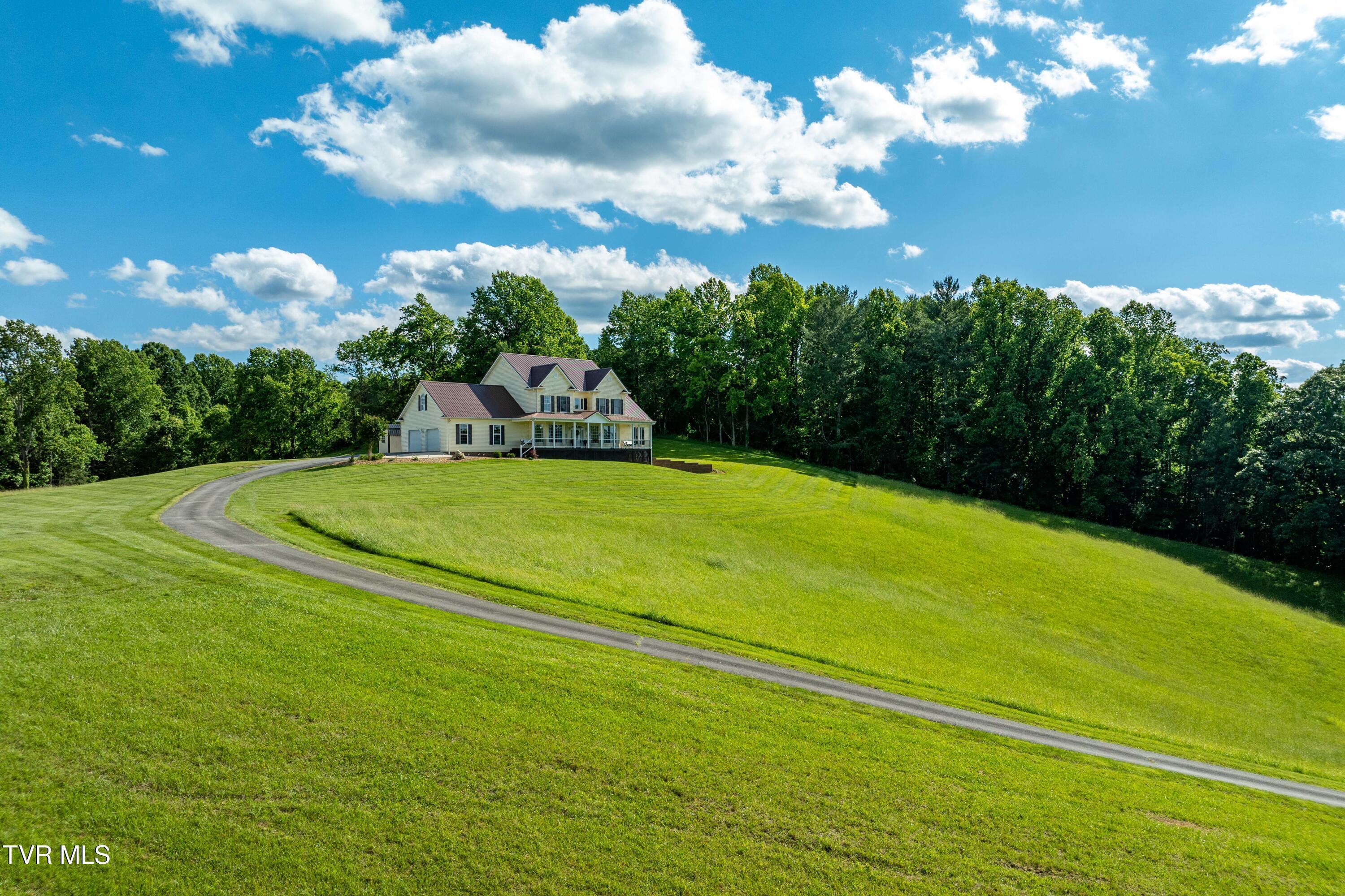Image 4: 7540 Erwin Hwy (70 of 146)