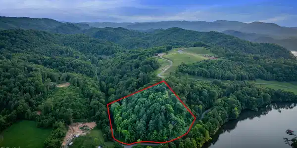 Lot 24 Cowan Town Road