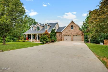 512 Wood View Court