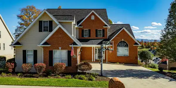226 Michaels Ridge Boulevard