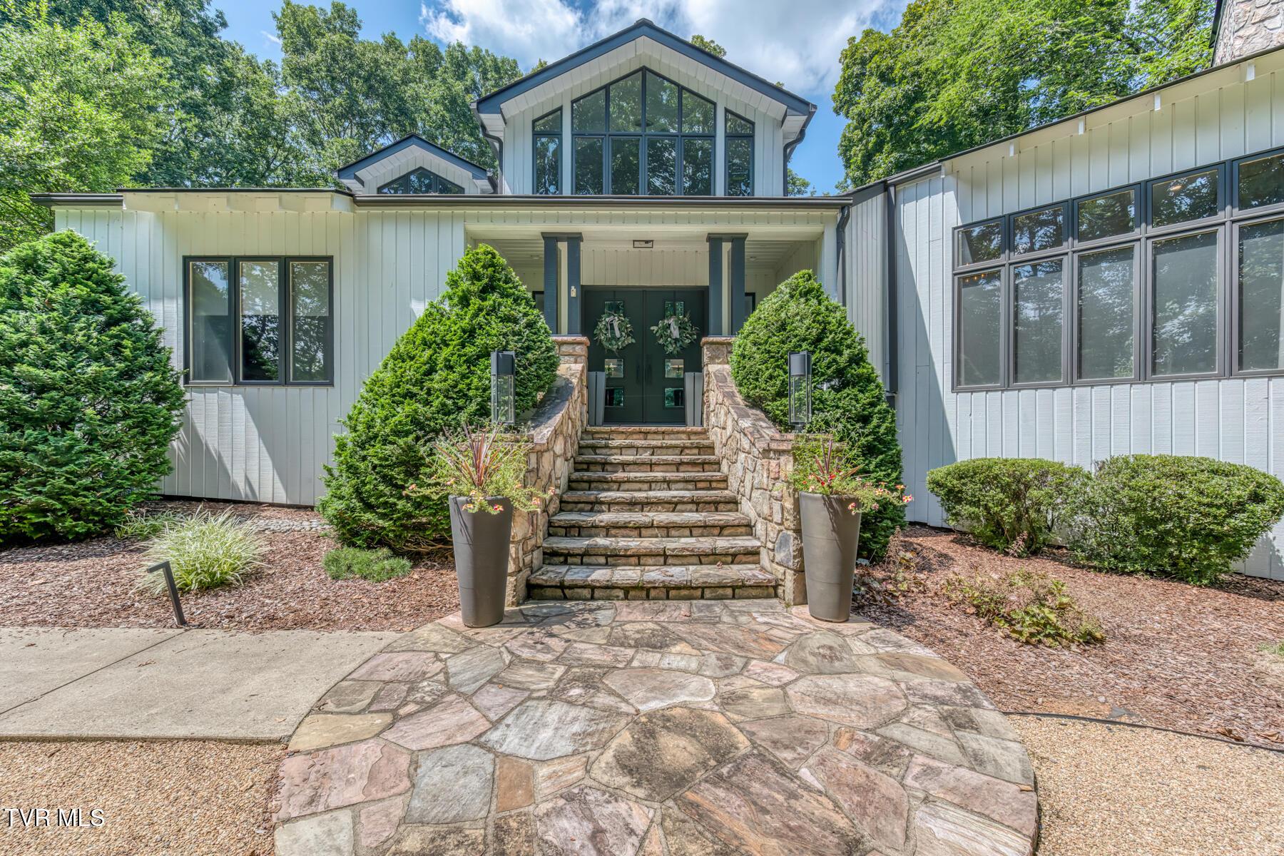Image 2: 3612 Honeywood Dr