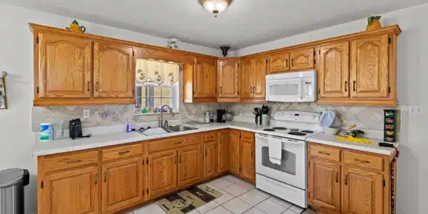 Image 4: 011-1370RavenHillRoad-Tazewell-TN-37879-