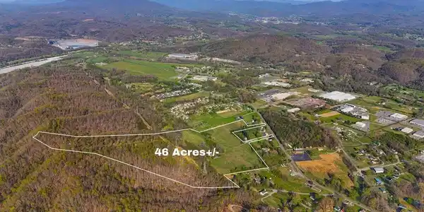 Image 2: DJI_20260409173212_0263_D