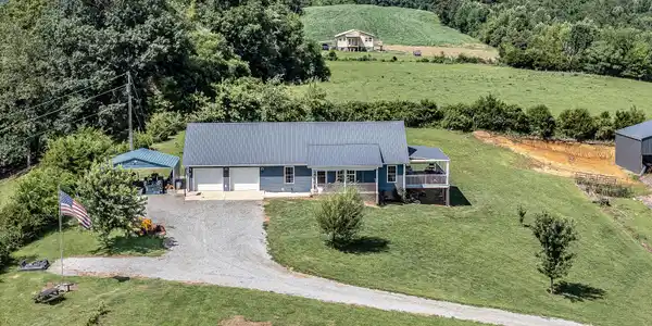 255 Jeffers Lane