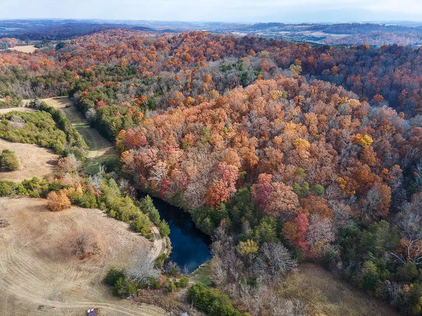 Image 1: 2355-Sinking-Creek-D-Neas-Aerial-775
