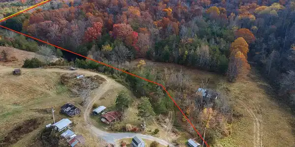 Image 2: 2355-Sinking-Creek-D-Neas-Aerial-758a