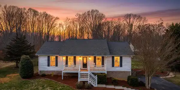 86 Mulberry Bend