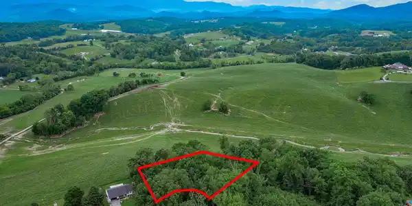 Lot 5 Rustic Dr
