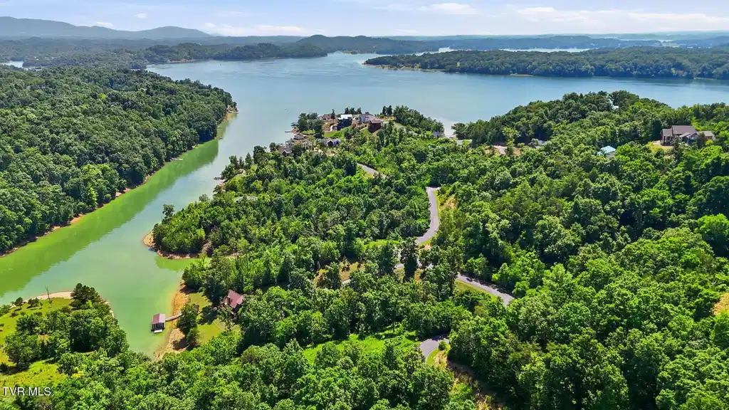 Image 1: 13-web-or-mls-1767 Stone Bridge Dr-20
