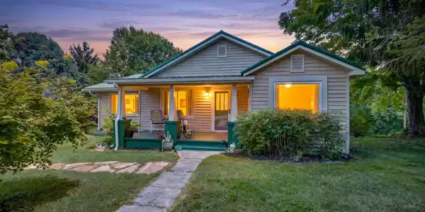 116 Frank Lowe Road