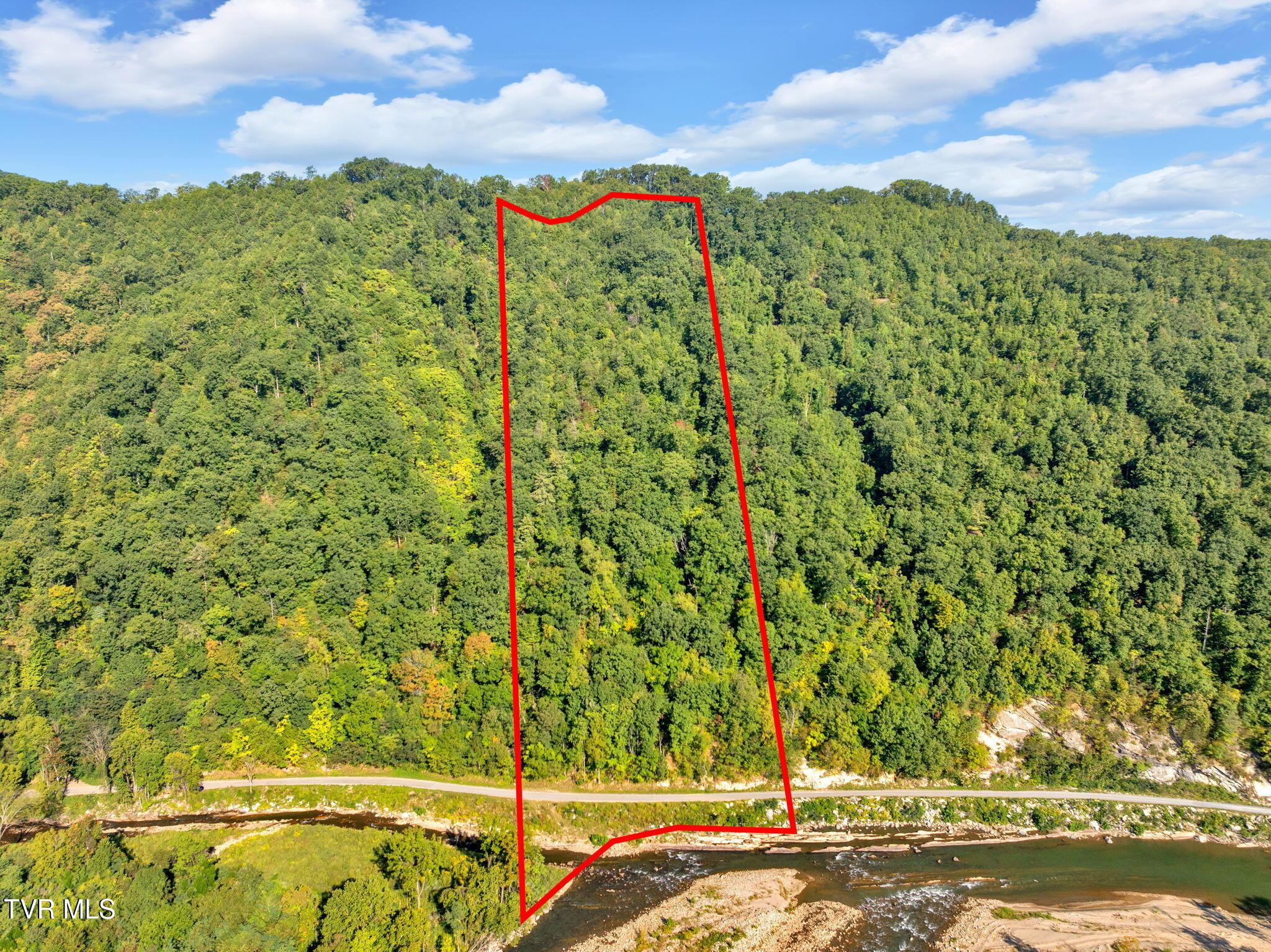 Image 1: Lot Tract in Full