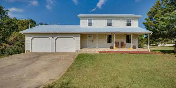 705 Keller Road