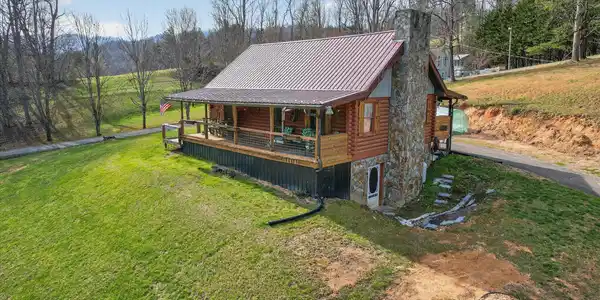 250 Beaver Walk Road