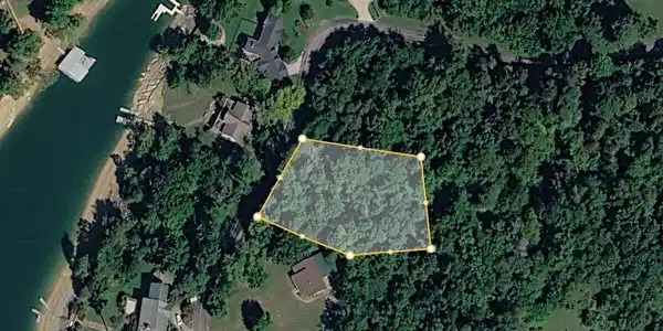 Image 3: GOOGLE EARTH VIEW WITH APPROX LOT BOUNDA