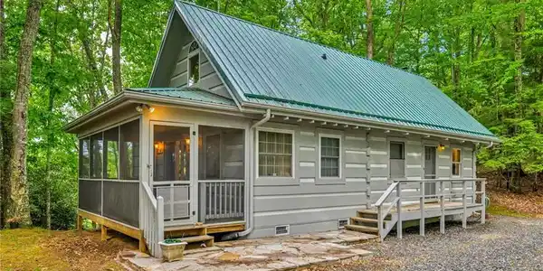 638 Riverwood Trail